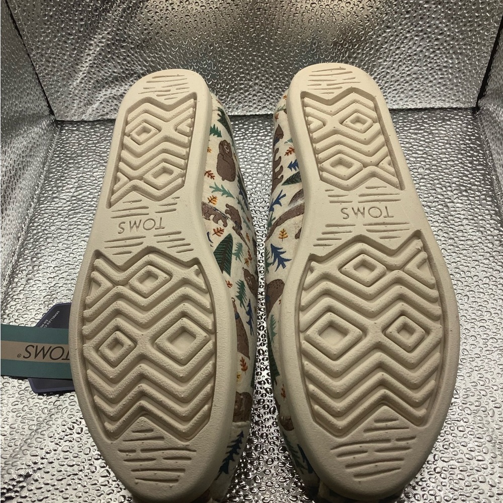 NIB Toms womens super cute bear print - Picture 3 of 3
